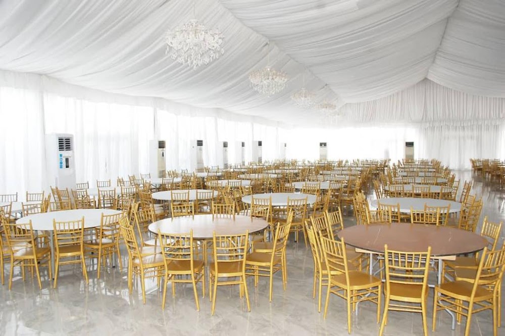 Platinum event center photo 3